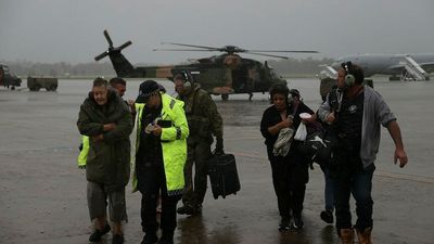 ADF flood rescue pilots flew with failing equipment, commander reveals