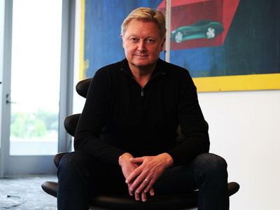 Fisker CEO Defends Twitter Exit After Musk Takeover: Here's What He Has To Say