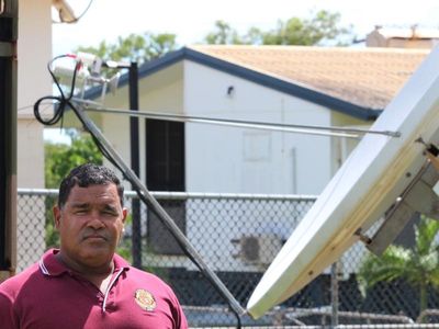 Qld Indigenous town's phones down again