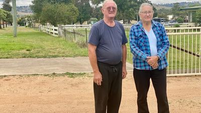 Merriwa residents told to 'chip in' for cycleway that has already received government funding