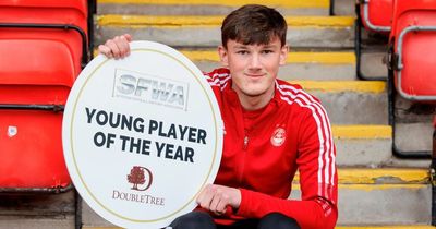 Calvin Ramsay hopes to emulate Liverpool star Trent Alexander Arnold as Aberdeen ace crowned Young Player of the Year