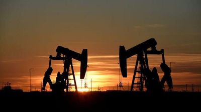 Oil Prices Steady as Russia Supply Fears Meet Asian Demand Concerns