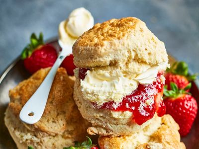 How to make sweet scones for the Queen’s platinum jubilee