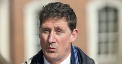Eamon Ryan warned not to threaten 'stability of government' in 'robust' meeting on turf ban