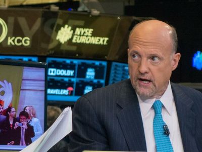 Jim Cramer Shares His Thoughts On Fluor, Tilray Brands And More