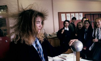 Girls shun physics A-level as they dislike ‘hard maths’, says social mobility head