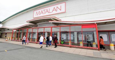 Matalan shoppers ‘love the colour’ of ‘beautiful’ suit