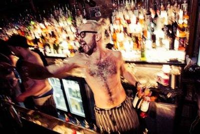 New Cocktail Club bar to give out free booze for one night only