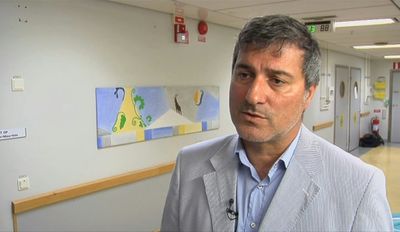 Disgraced surgeon on trial in Sweden over windpipe transplants