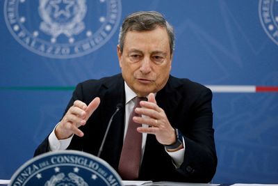 Italy's Draghi reiterates "full support" to Ukraine's Zelenskiy - statement