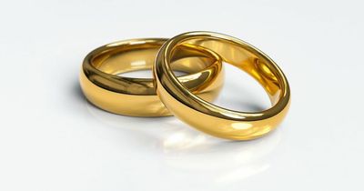 Minimum marriage age to be raised to 18 in England and Wales