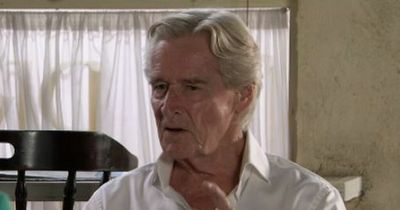 ITV Coronation Street's Ken Barlow and Stu Carpenter set for trouble with the police