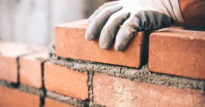 Cowboy builder jailed for defrauding customers with shoddy work