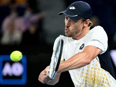 Millman knocked out by qualifier in Munich