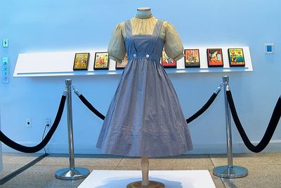 Lost for decades, Dorothy's dress from 'Oz' up for sale