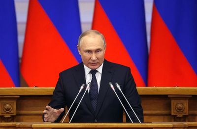 Putin warns of ‘lightning fast’ retaliation against West if it interferes in Ukraine