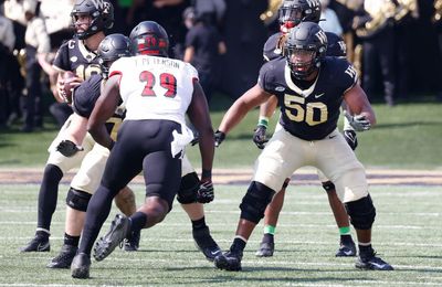 Packers met virtually with ultra-versatile Wake Forest OL Zach Tom