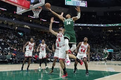 Antetokounmpo dominant as Bucks gore Bulls, take series