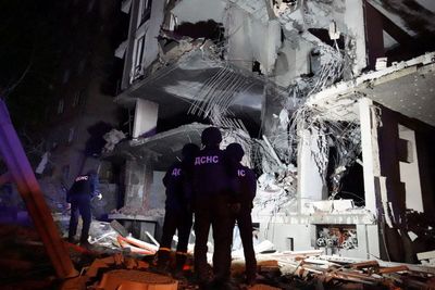 Blasts hit Kyiv as U.N. chief visits, U.S. pledges new Ukraine aid