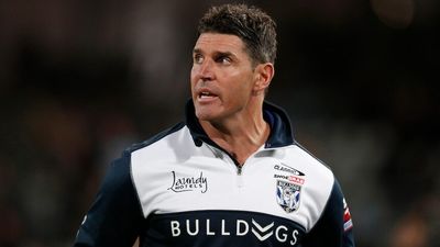 Canterbury NRL coach Trent Barrett adamant he's in charge at struggling Bulldogs