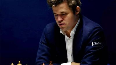 Oslo Esports Cup: Carlsen and Pragg set up final day shootout