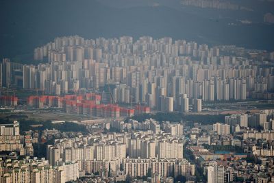 South Koreans struggle to climb property ladder as prices explode