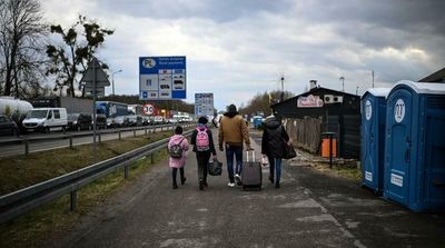 Another 52,000 Ukrainians Flee War as Refugees