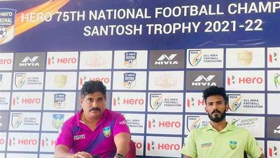Friends turn foes as Kerala face Karnataka for Santosh Trophy final spot