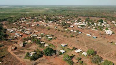 NT government pledges to restore damaged homes in Wadeye, tactical police deployed to quell community unrest