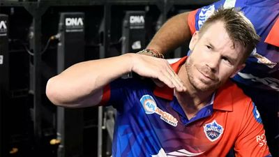 IPL 2022: Positive atmosphere in DC's change room helped David Warner, believes Gavaskar