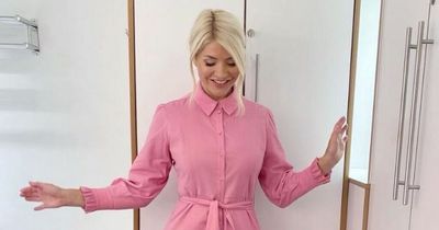 Holly Willoughby 'brings joy' in £320 pretty pink dress