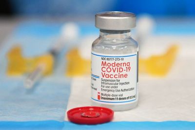 Moderna asks FDA to authorize COVID-19 vaccine for kids under 6 - Roll Call