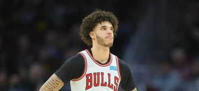 Bulls point guard Lonzo Ball says his knee rehab at ‘a standstill;’ still feels pain