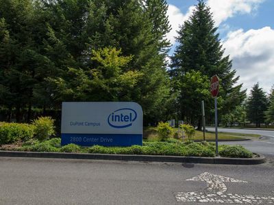 Why Intel Shares Are Sliding After Hours