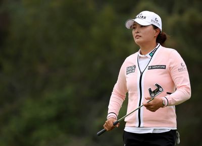 No. 1 Jin Young Ko rebounds from L.A. meltdown, shoots 64 to trail by one at Palos Verdes