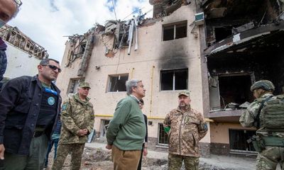 Zelenskiy urges ‘strong response’ after Russia strikes Kyiv during UN Ukraine visit