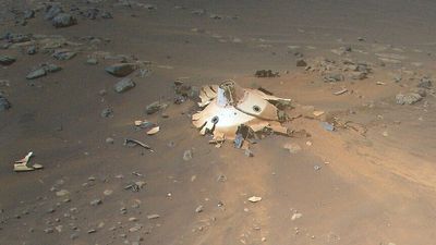 Mars helicopter beams back pictures of Perseverance landing gear en route to Jezero Crater
