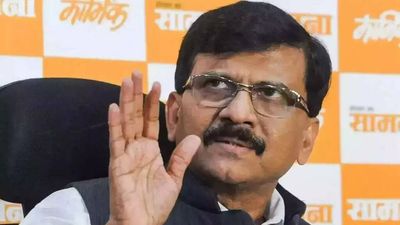 Maharashtra: PM Narendra Modi used meet to taunt CMs of oppn-ruled states, says Sanjay Raut