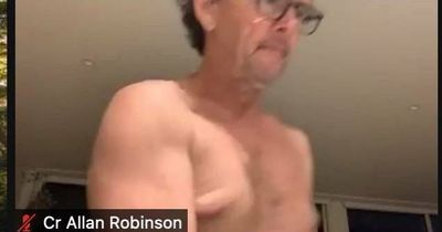 'Robinson rule' after councillor shirtless in meeting