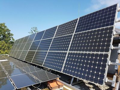 US Solar Industry Warns Against Slowdown Due To Tariffs On Solar Panel Imports