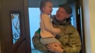 VIDEO: Hug Of War: Heart-Tugging Homecoming Of Ukrainian War Vet And His Little Girl