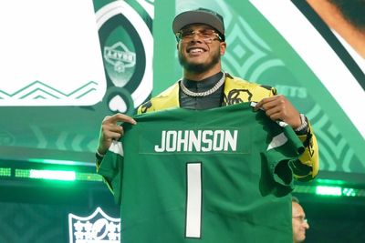 6 takeaways from the Jets drafting Jermaine Johnson