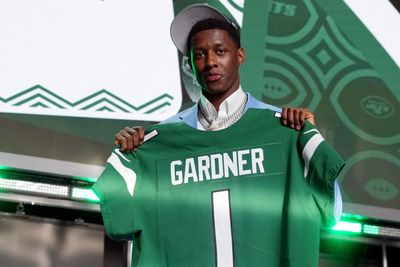 How well did the other three AFC East teams do in the first round of the 2022 NFL draft?