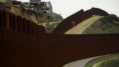 Report: Injuries and deaths soar from new segments of Trump border wall