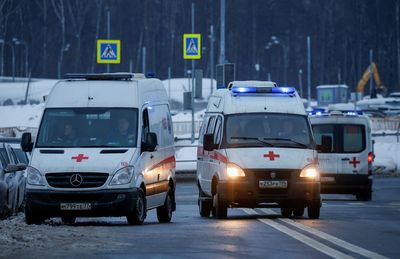 Russia's total number of COVID-related deaths surpasses 800,000