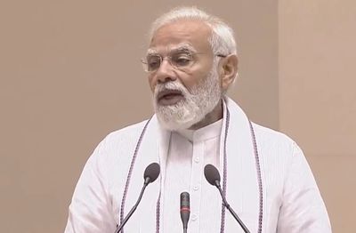 PM Modi advocates use of local languages in courts