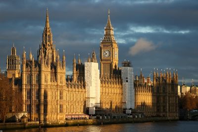 UK lawmaker says he opened porn in parliament in error