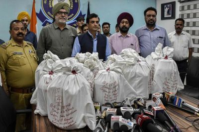 India seizes heroin-soaked yarn worth $58m