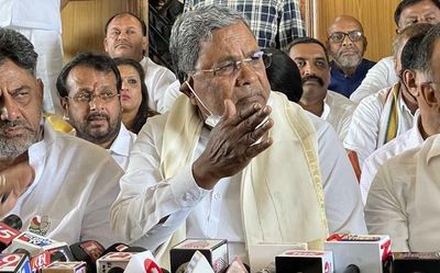 PSI recruitment scam: Former Karnataka CM Siddaramaiah demands removal of Home Minister