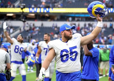 Logan Bruss adds intrigue to Rams’ wide-open battle at right guard